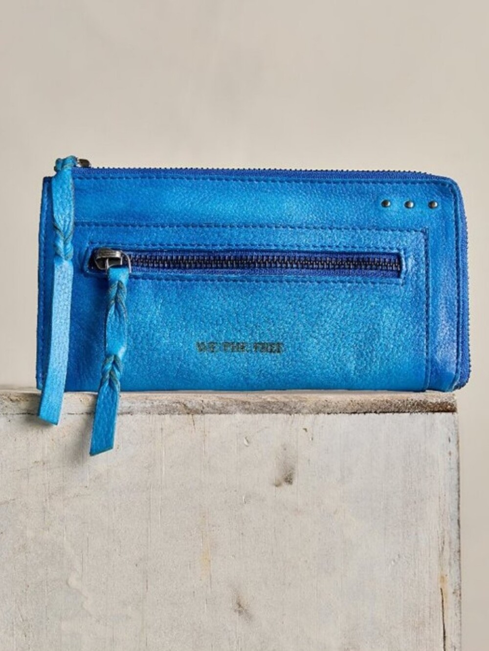 NWT We The Free Emerson Wallet New In Package. Sapphire Blue